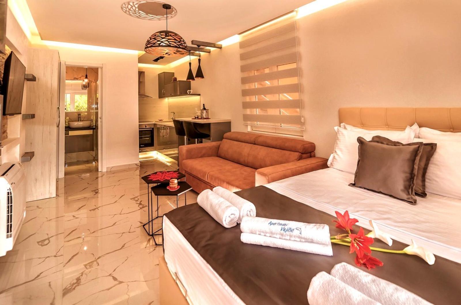 Apartments Vujicic Τίβατ Εξωτερικό φωτογραφία