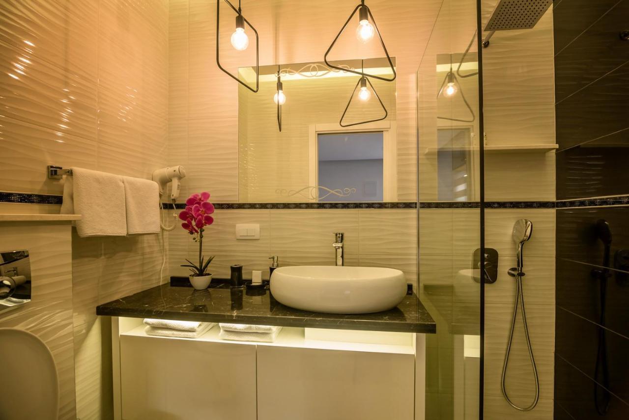Apartments Vujicic Τίβατ Εξωτερικό φωτογραφία